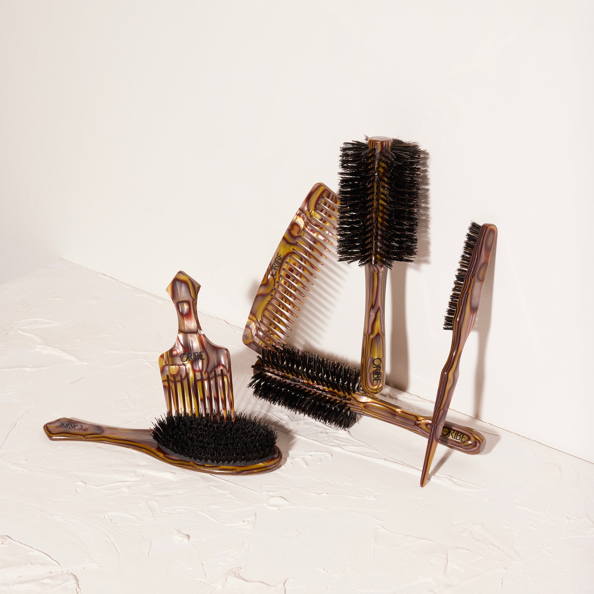 Italian Resin Hair Pick - Image 4