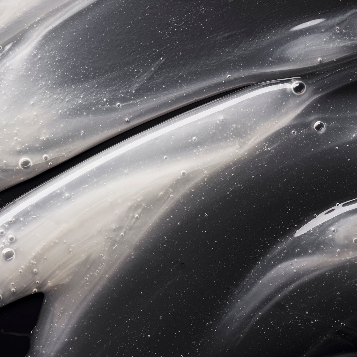 Hair Alchemy Resilience Shampoo - Image 9
